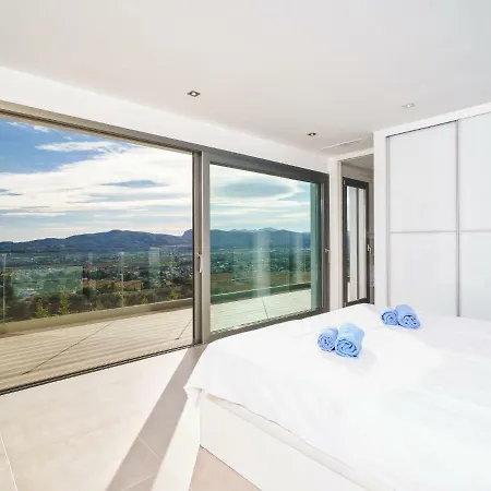 Villa Exorbo By Interhome *